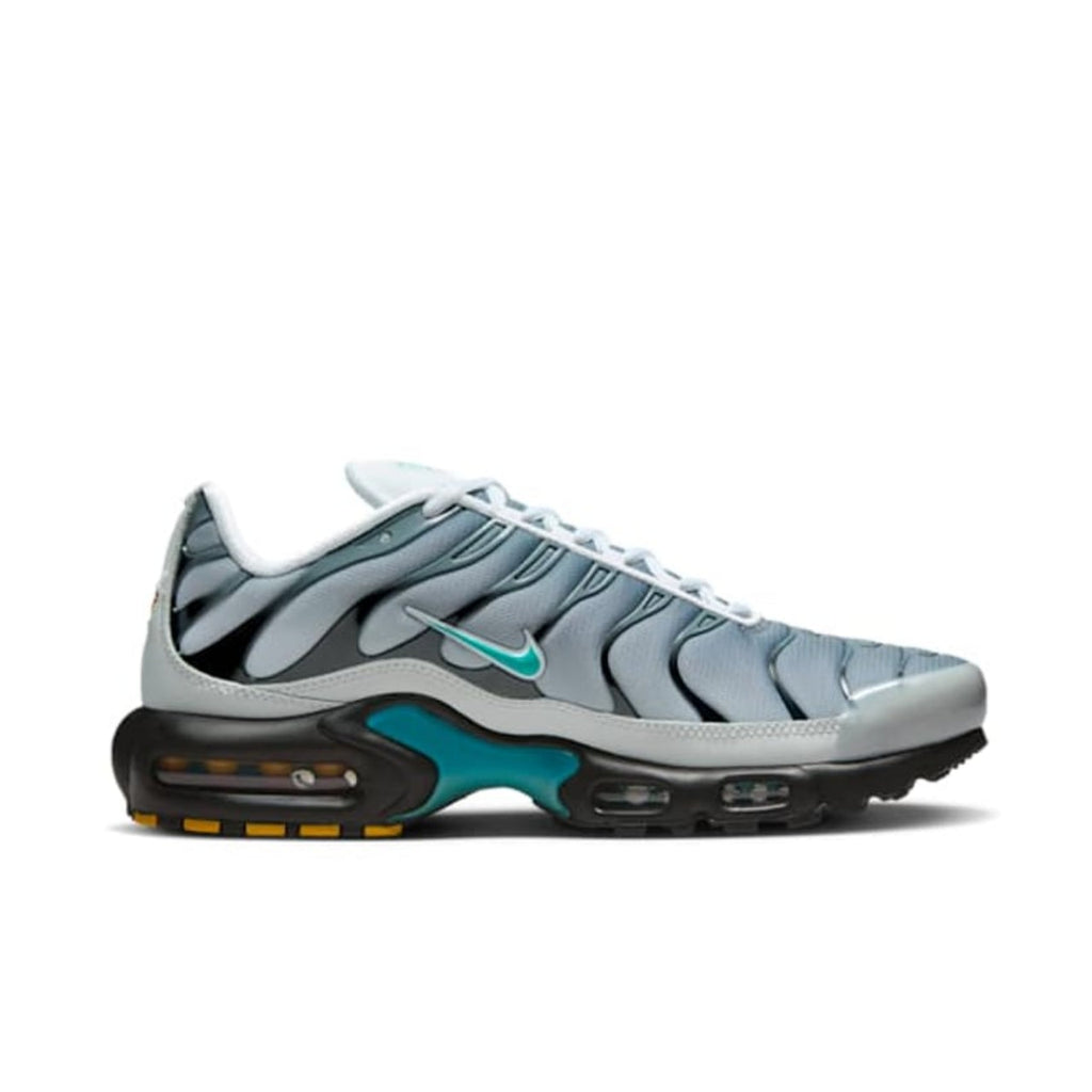 Nike Air Max Plus x One Block Down
"Reverse Pack"